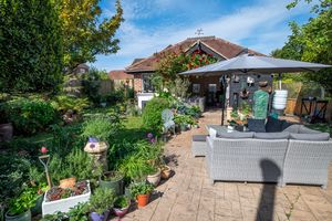 2 Fishers Hill